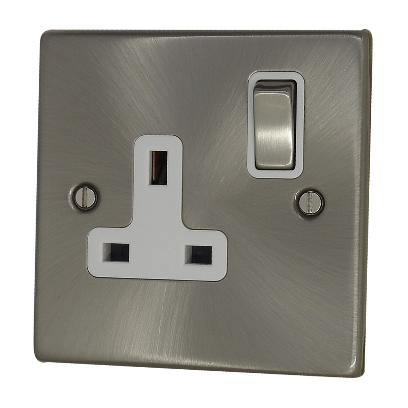 13A SINGLE SWITCHED SOCKET Stain Chrome